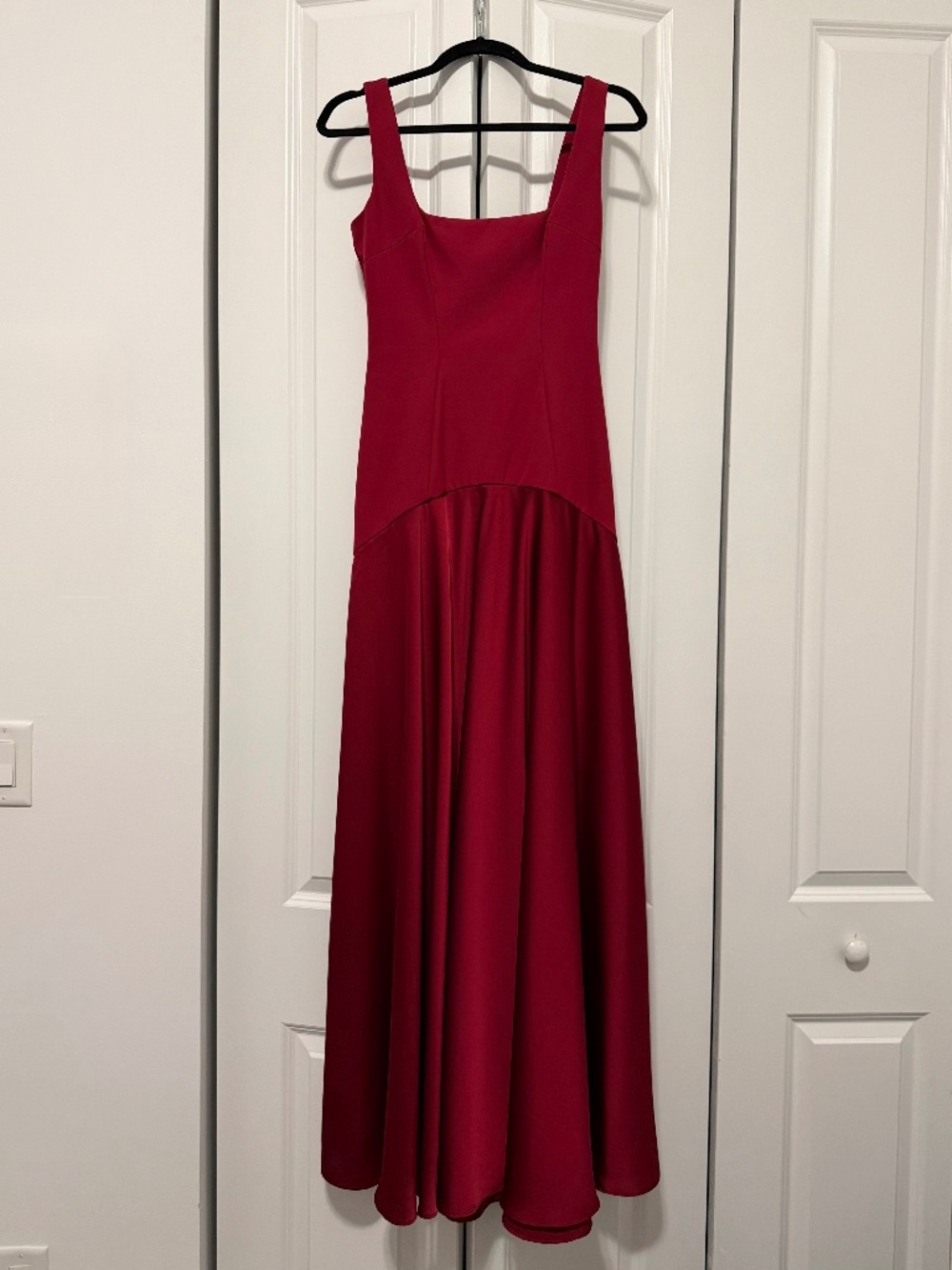 Sidney Gown L’Academie